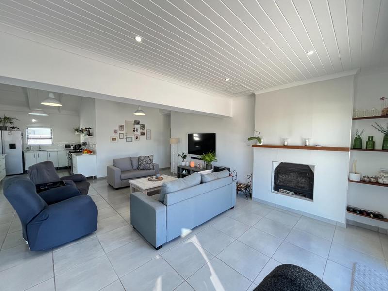 3 Bedroom Property for Sale in Laaiplek Western Cape